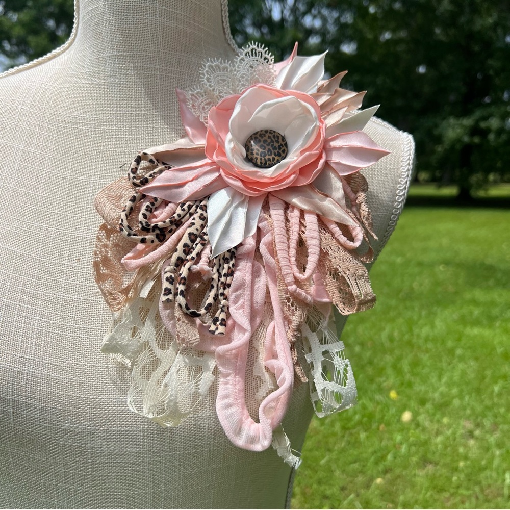 MEDIUM SIZED • Scrappy Fabric Flower Pin